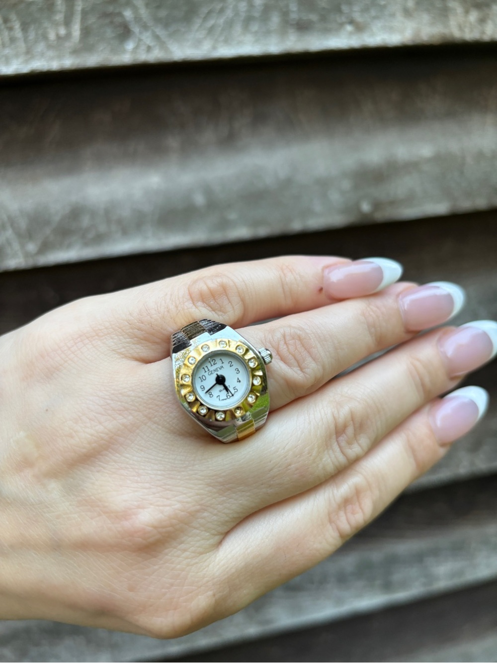 Ladies Vintage Geneva Ring Watch